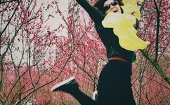 为什么把腿开到最大就不疼了呢